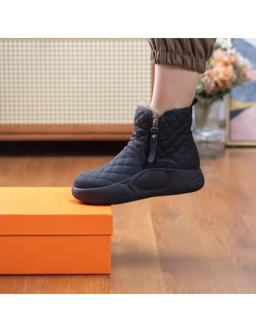 Women's Solid Color Boots, Side Zipper Quilted Pattern Slip On Round Toe Velvet Warm Fluffy Soft Shoes, Winter Comfy Shoes