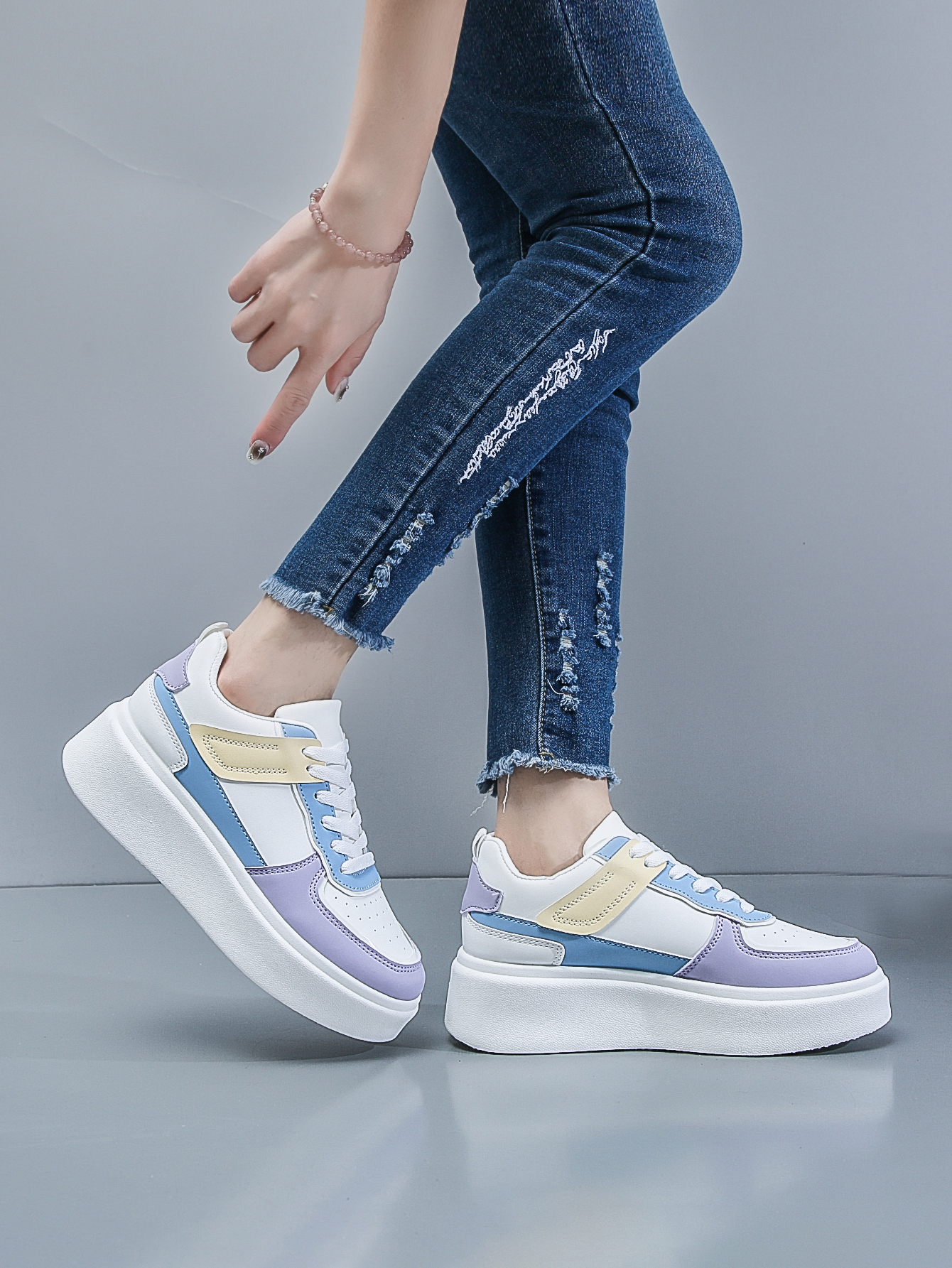 color block lace up front flatform skate shoes details 11